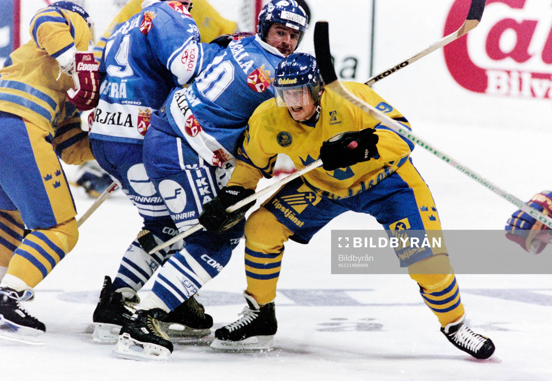 Mattias Lööf, Sverige