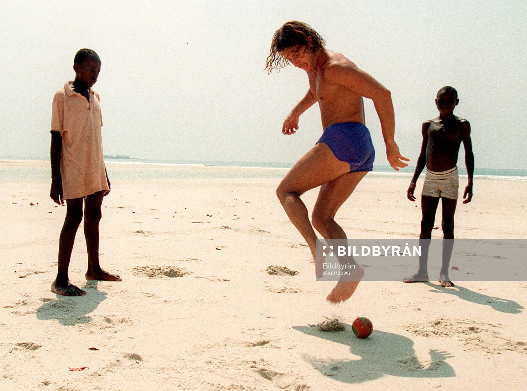 Fotboll, Roger Palmgren, Sierra Leone