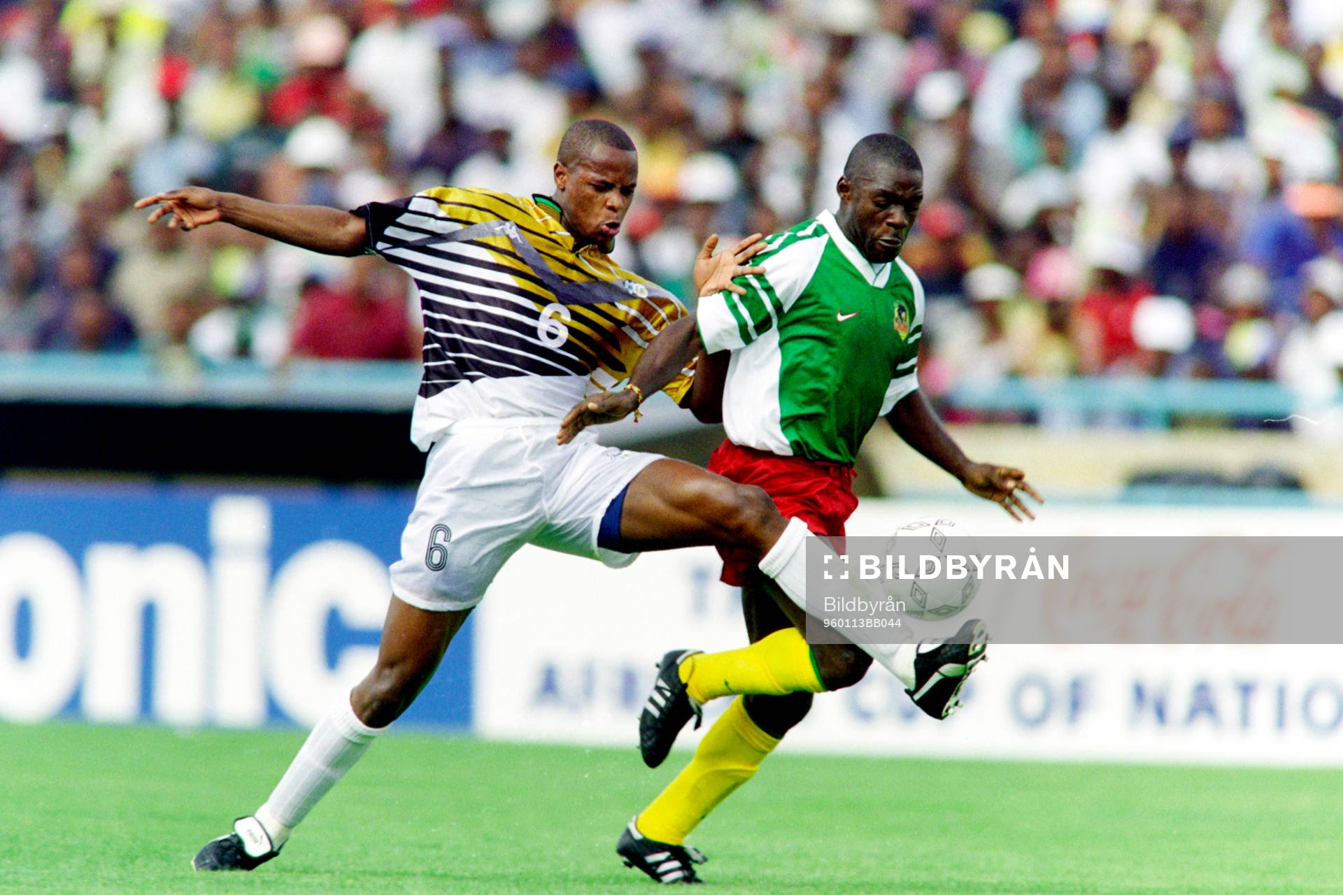 Philemon Masinga, Sydafrika först på bollen