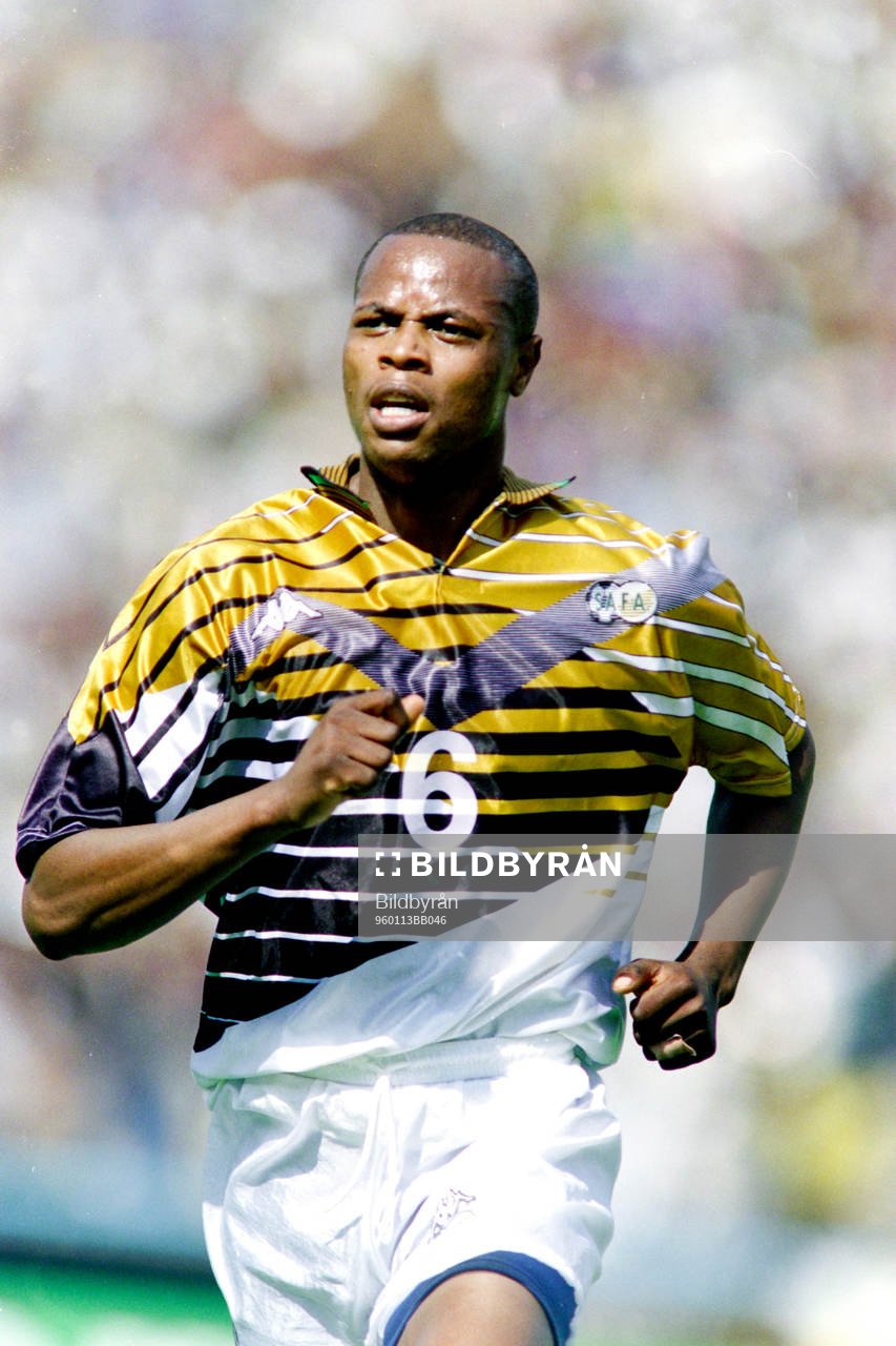 Philemon Masinga, Sydafrika