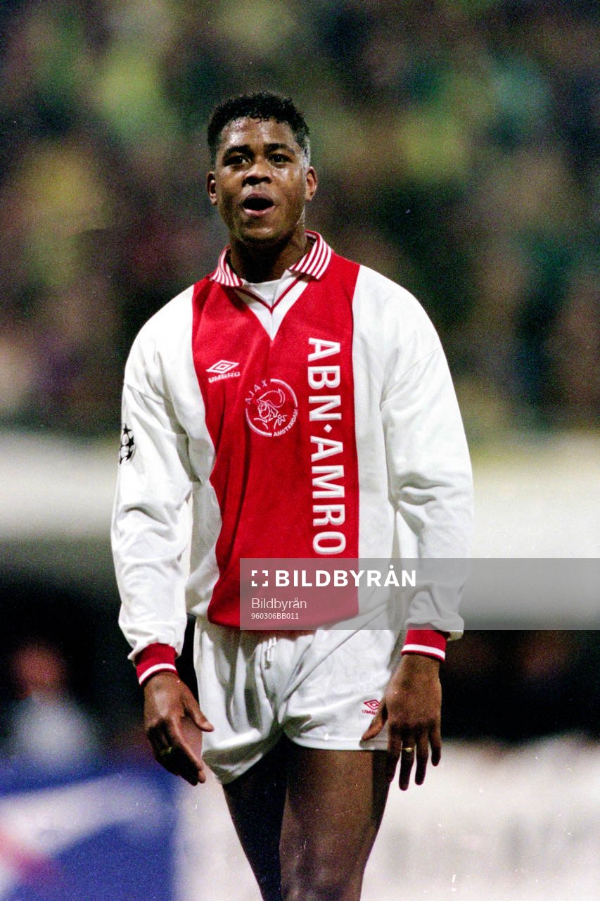 Fotboll, Champions League, Borussia Dortmund - Ajax, 0-2: Patrick Kluivert, Ajax. 
