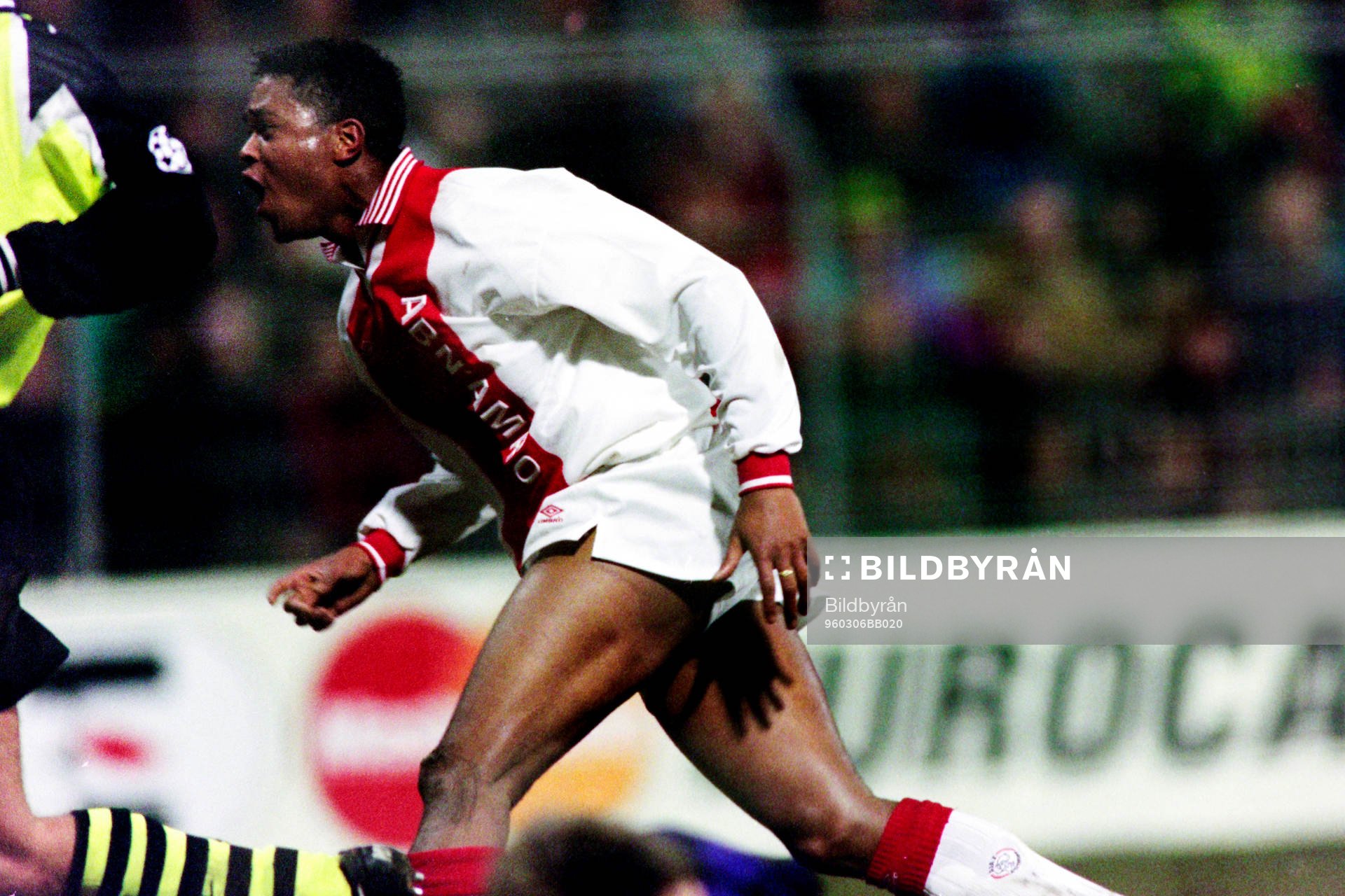 Fotboll, Champions League, Borussia Dortmund - Ajax, 0-2: Patrick Kluivert, Ajax jublar efter mål.