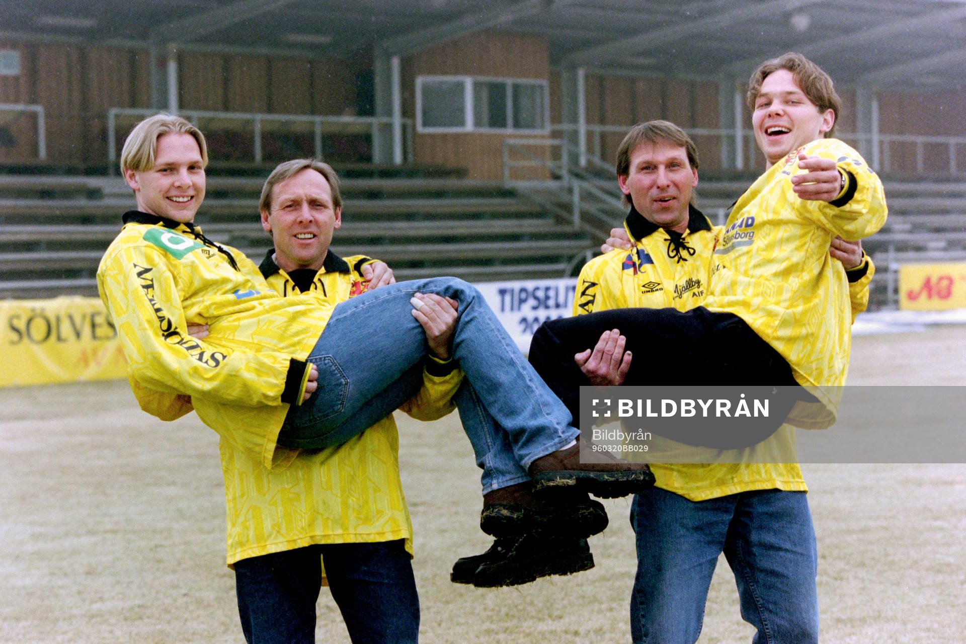Sven-Bertil Andersson och Bo Andersson med sina söner