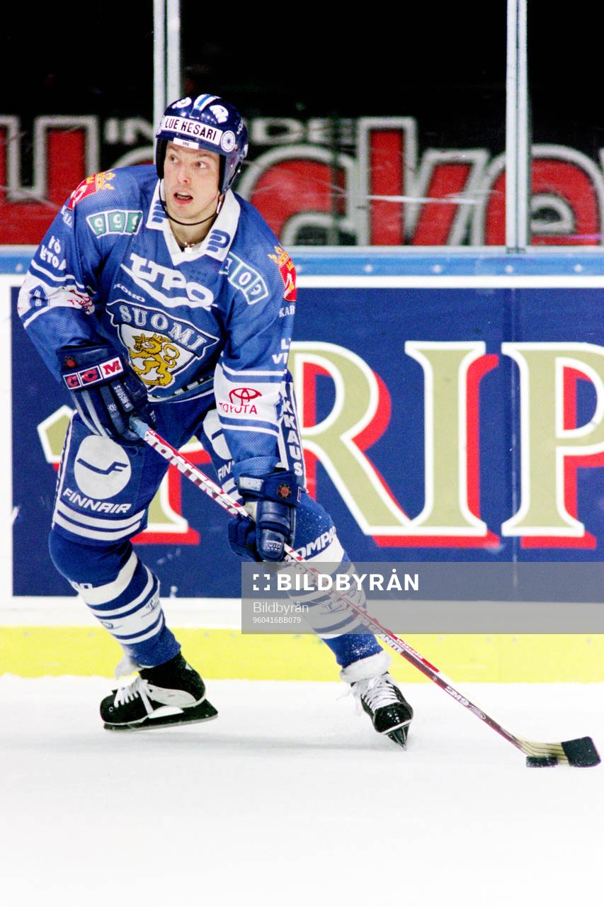 Janne Ojanen, Finland