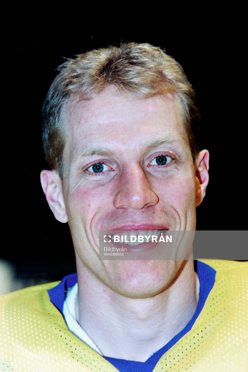 Jonas Bergqvist, Sverige