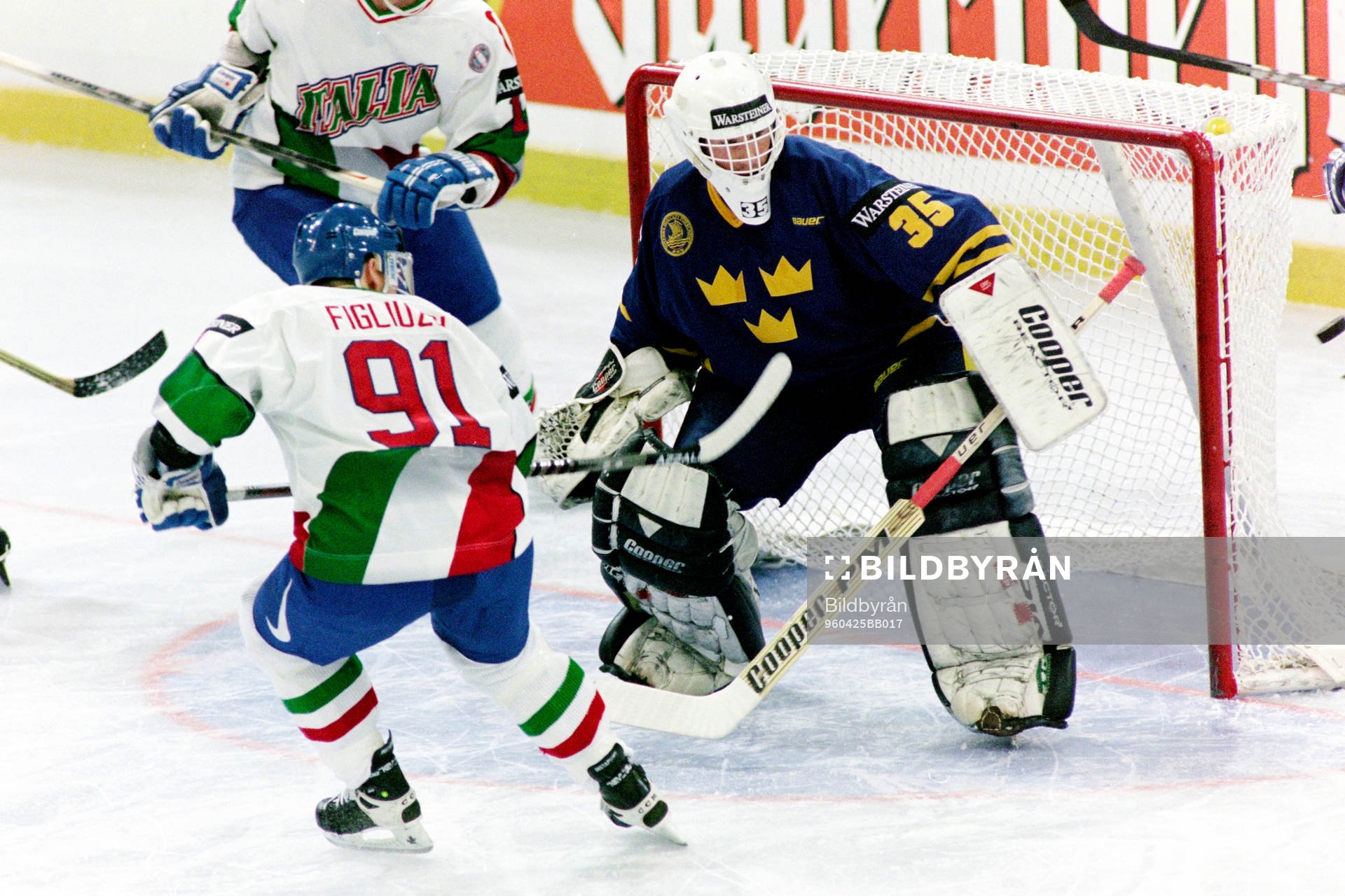 Stefan Figliuzzi, Italien framför Boo Ahl, målvakt i