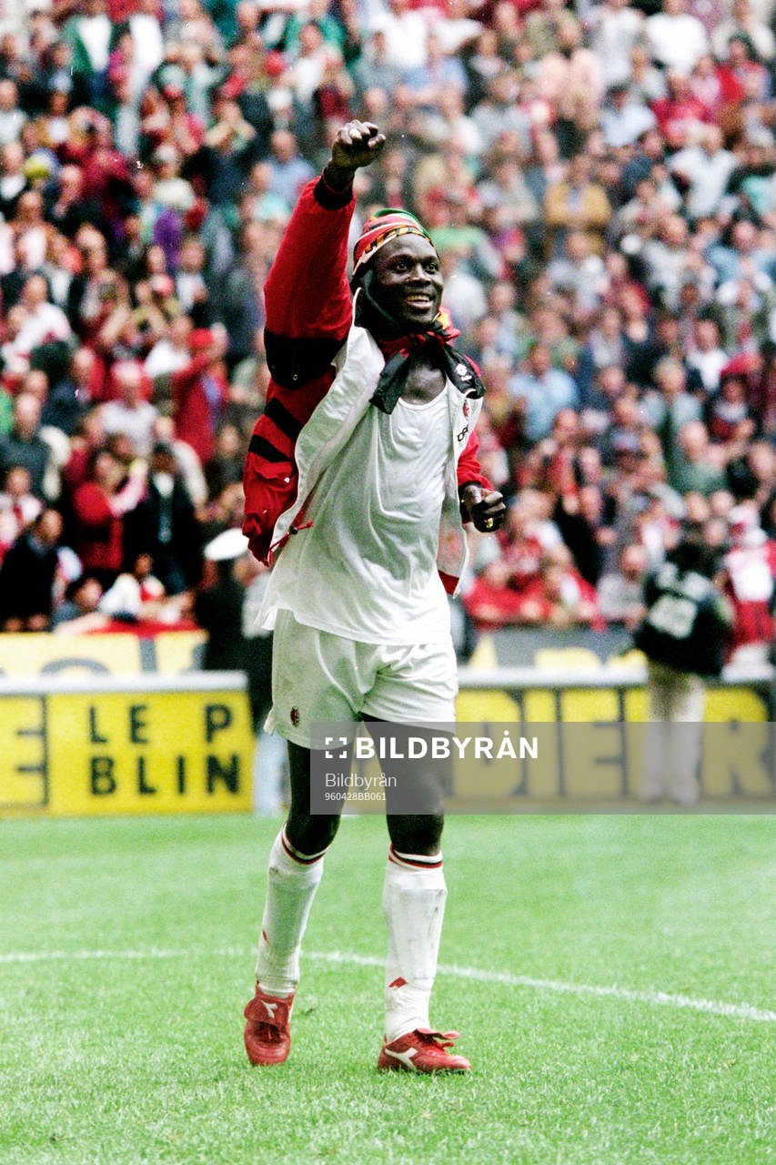 George Weah, Milan jublar