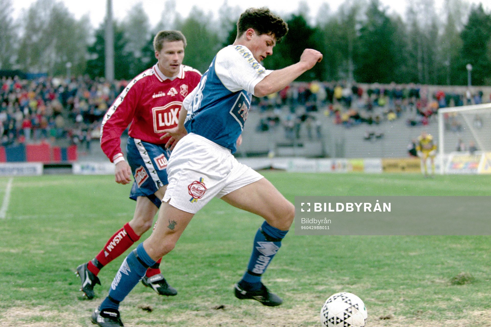 Mikael Larsson, Oddevold med bollen