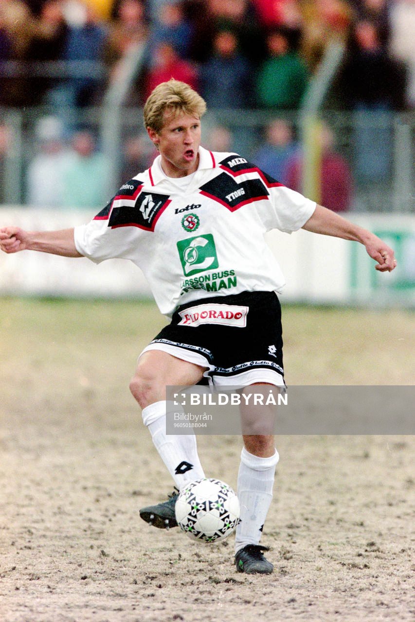 Fotboll, Allsvenskan, Örebro - Umeå FC, 1-1: Tommy Ståhl, Örebro.