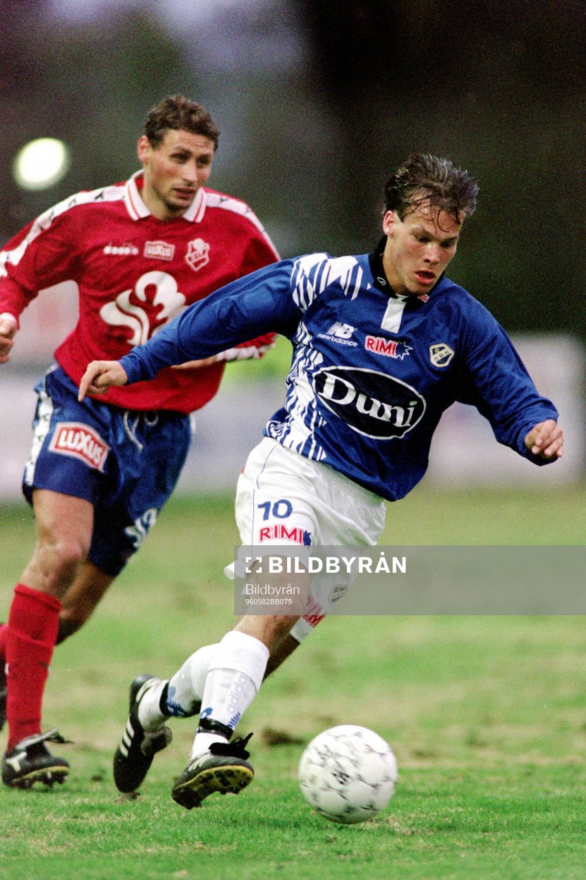 Fredrik Ljungberg, Halmstad med östers Andreas Ottosson i