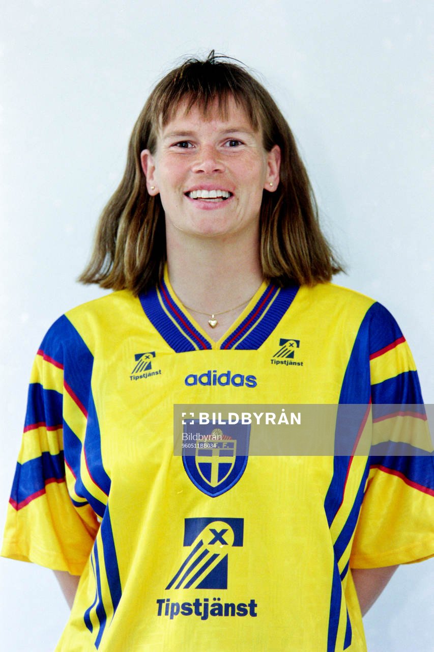 Åsa Jakobsson, Sverige