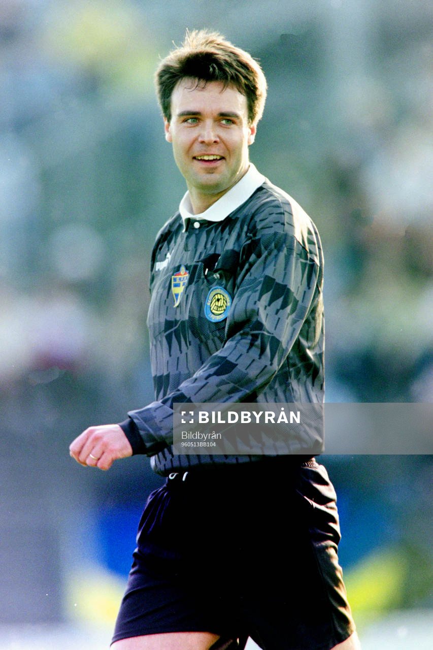 Fotboll, Allsvenskan, Öster - IFK Göteborg, 1-1: Martin Ingvarsson, domare.  