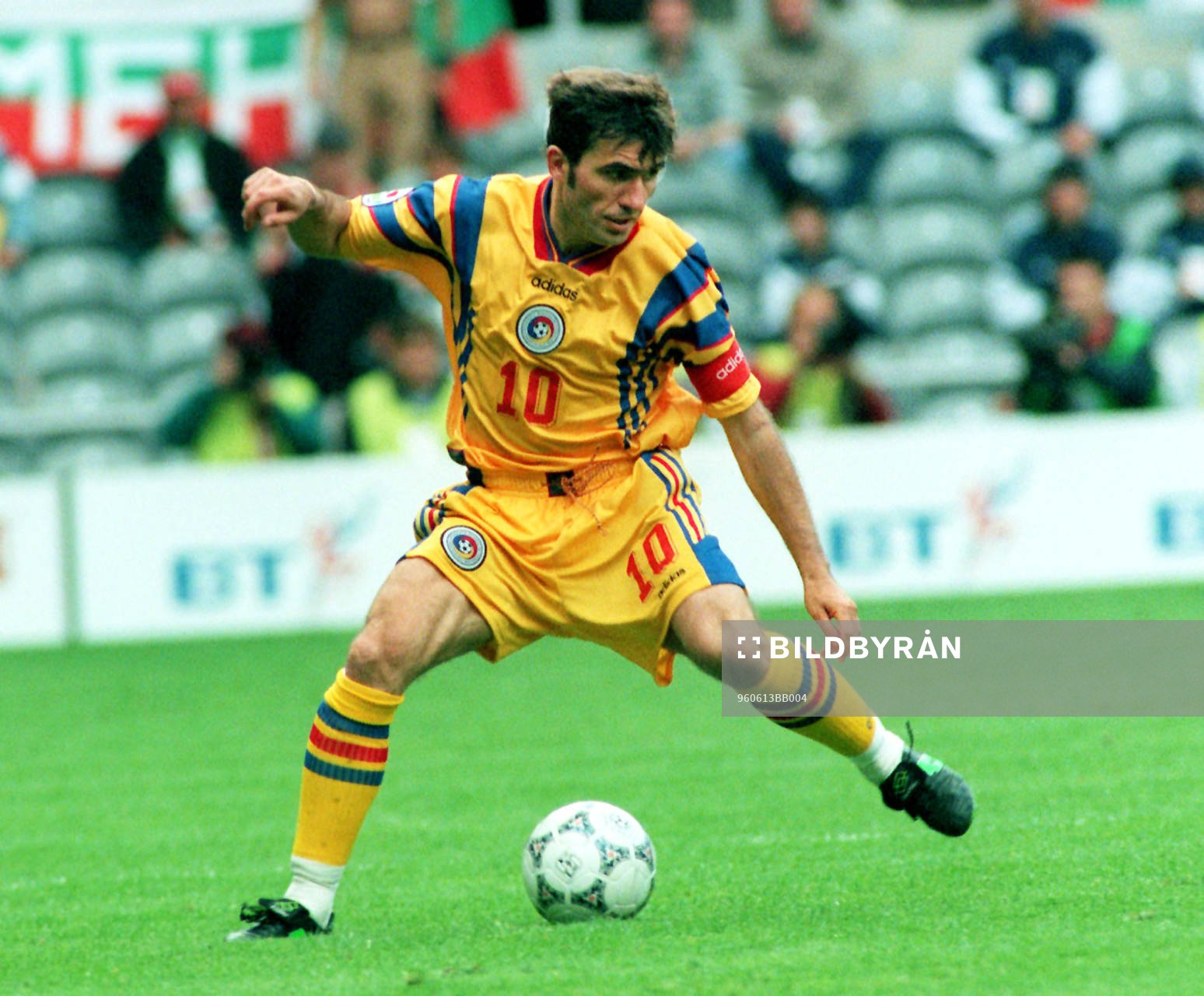Gheorghe Hagi, Rumänien