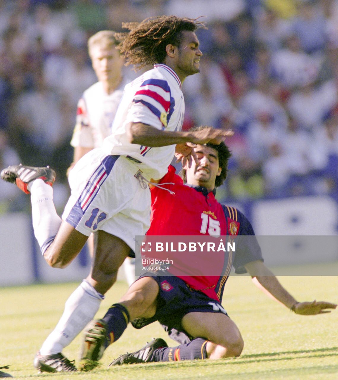 Football, Uefa EURO 1996 (England), Group B, France - Spain