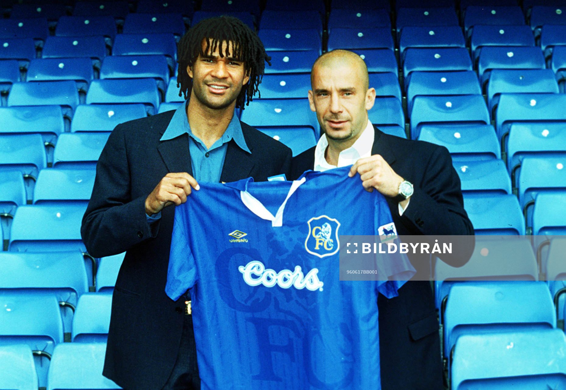 Ruud Gullit, manager, och Gianluca Vialli, Chelsea