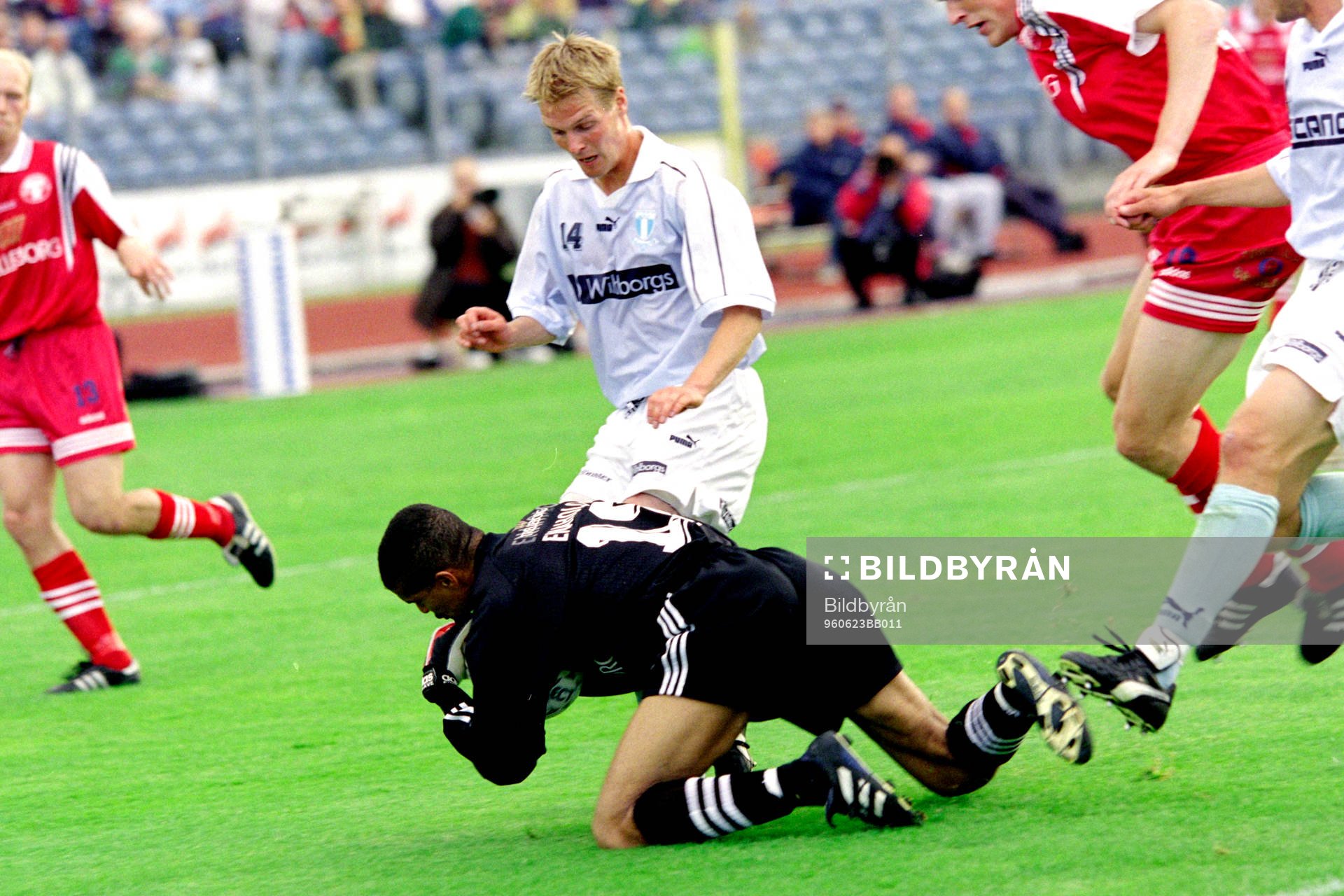 Patrik Olsson, Malmö oroar trelleborgs målvakt Frederick