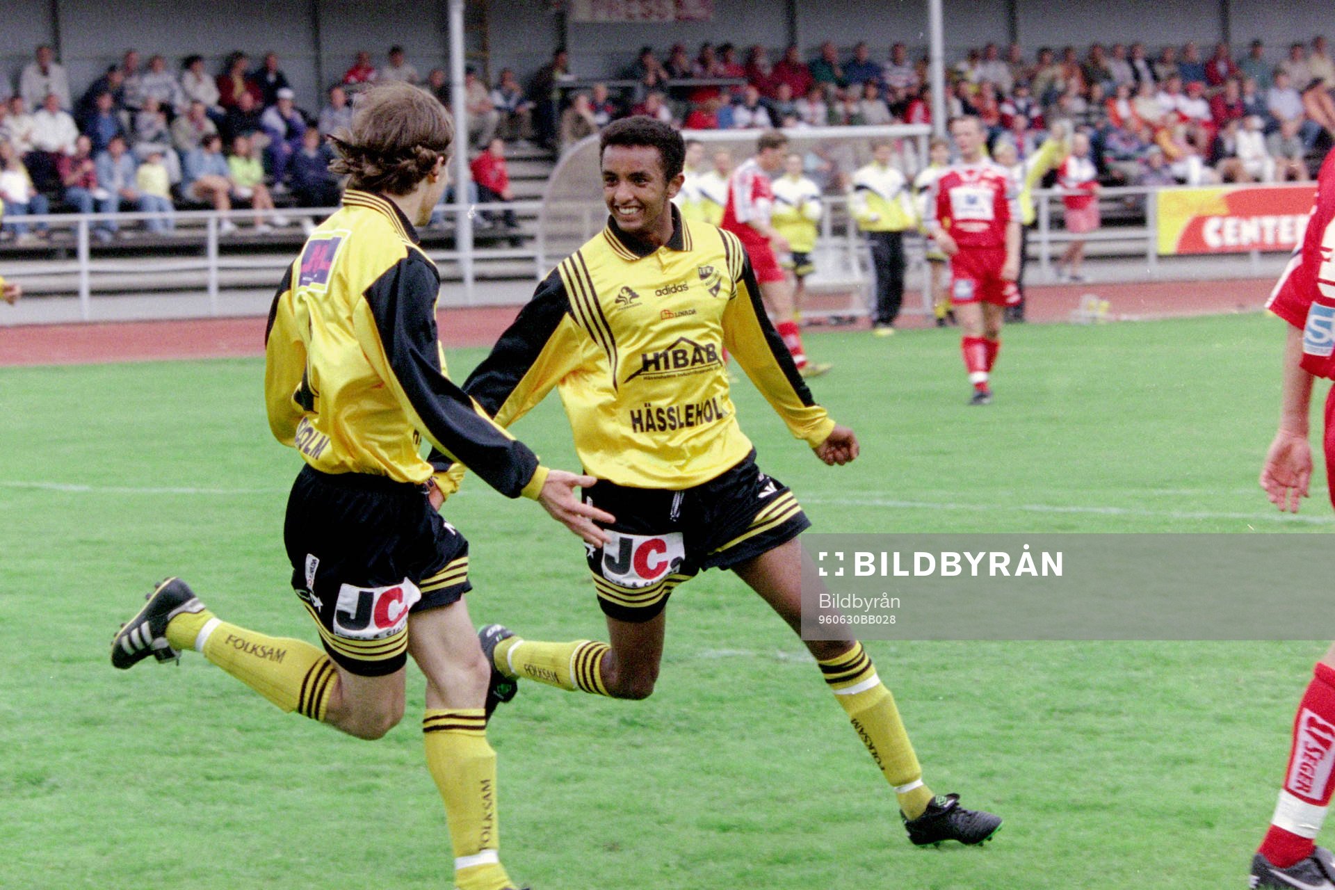 Magnus Arvidsson och Awet Estefanos, Hässleholm jublar