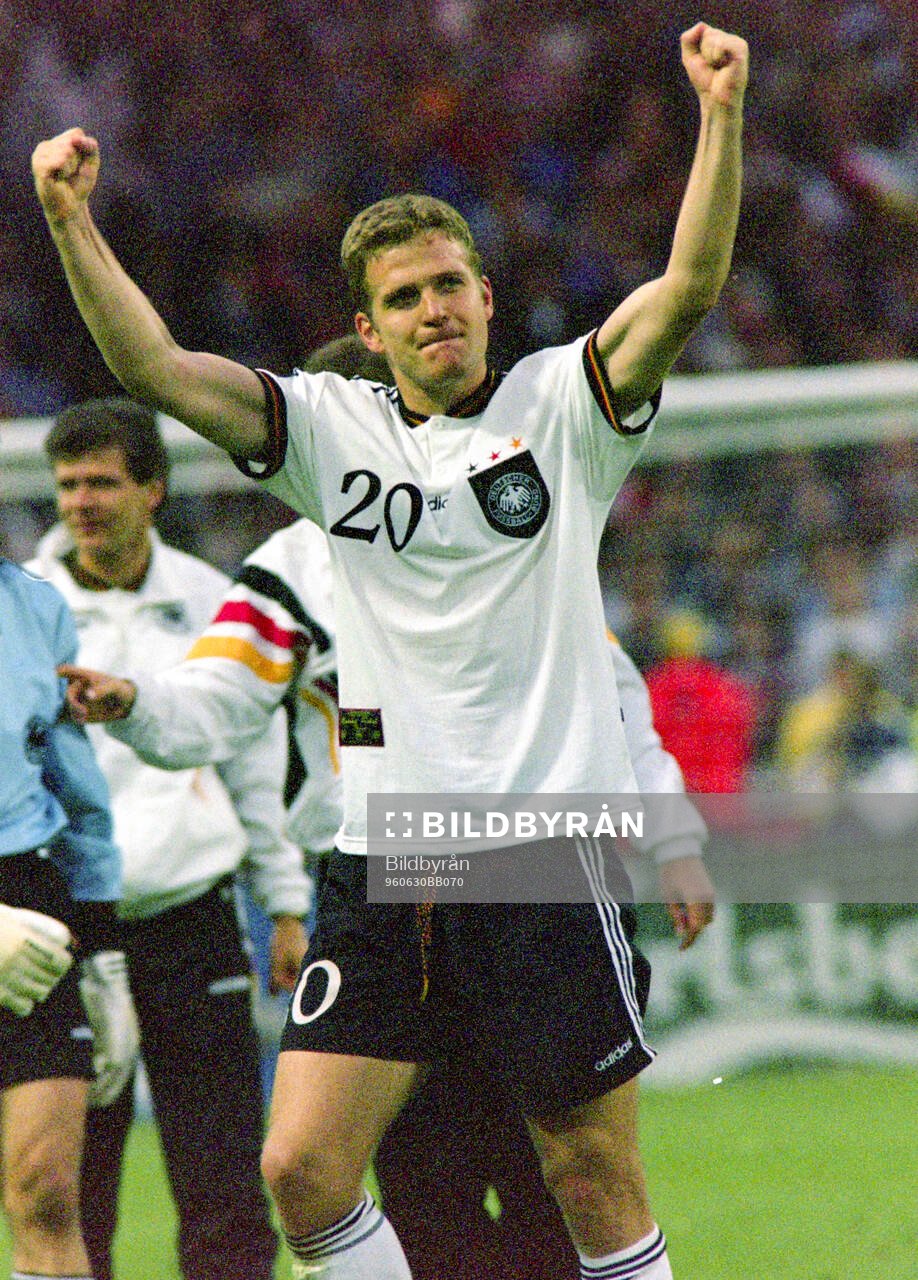 Football, Uefa EURO 1996 (England), Final, Germany - Czech