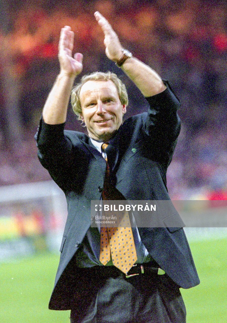 Football, Uefa EURO 1996 (England), Final, Germany - Czech