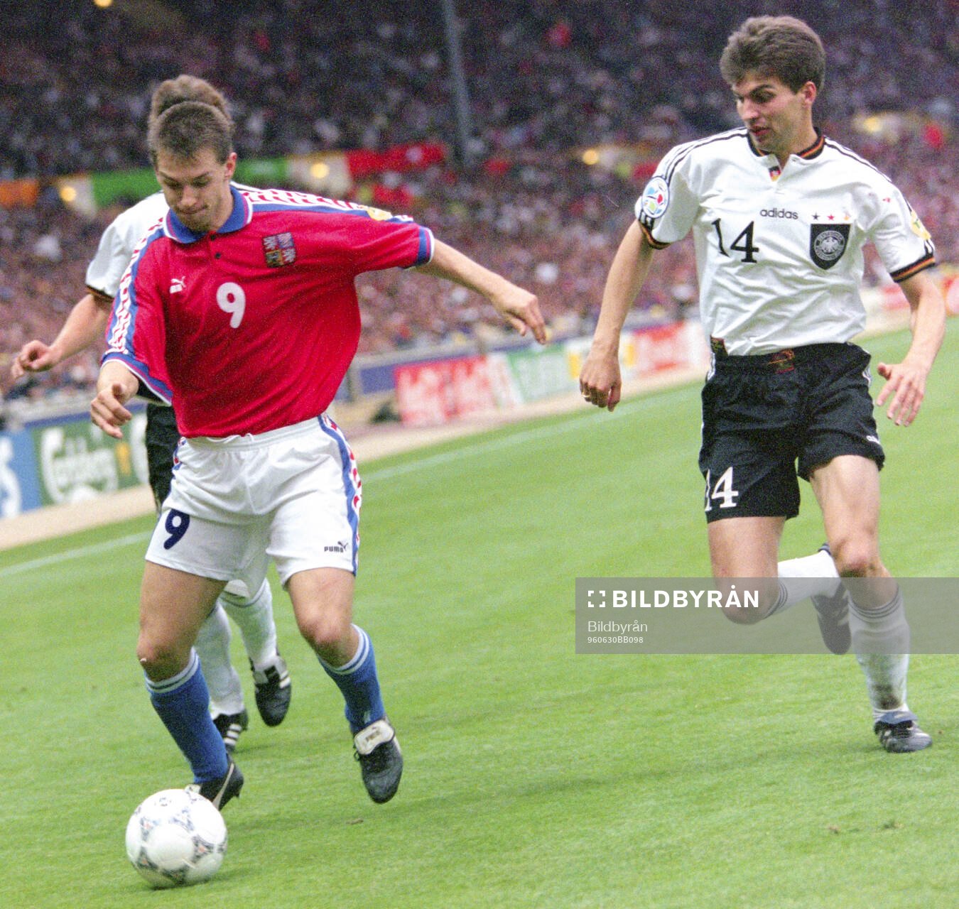 Football, Uefa EURO 1996 (England), Final, Germany - Czech