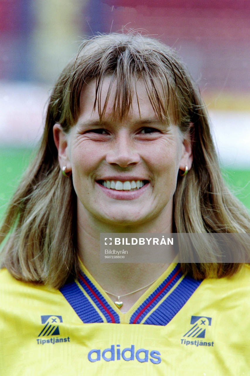 Fotboll, Damer, Sverige, Lagbild och Porträtt: Åsa Jakobsson.   