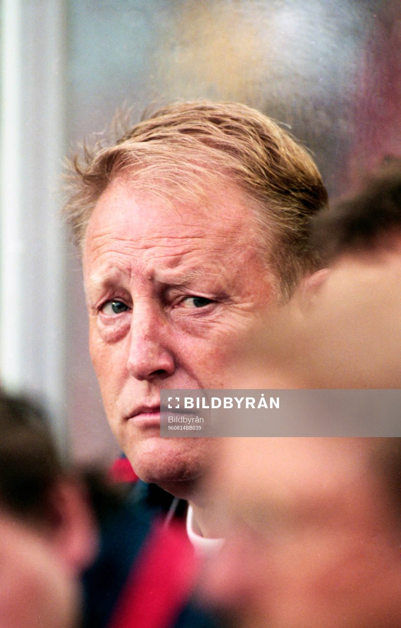  Bo Johansson, förbundskapten, Danmark ser bekymrad ut.