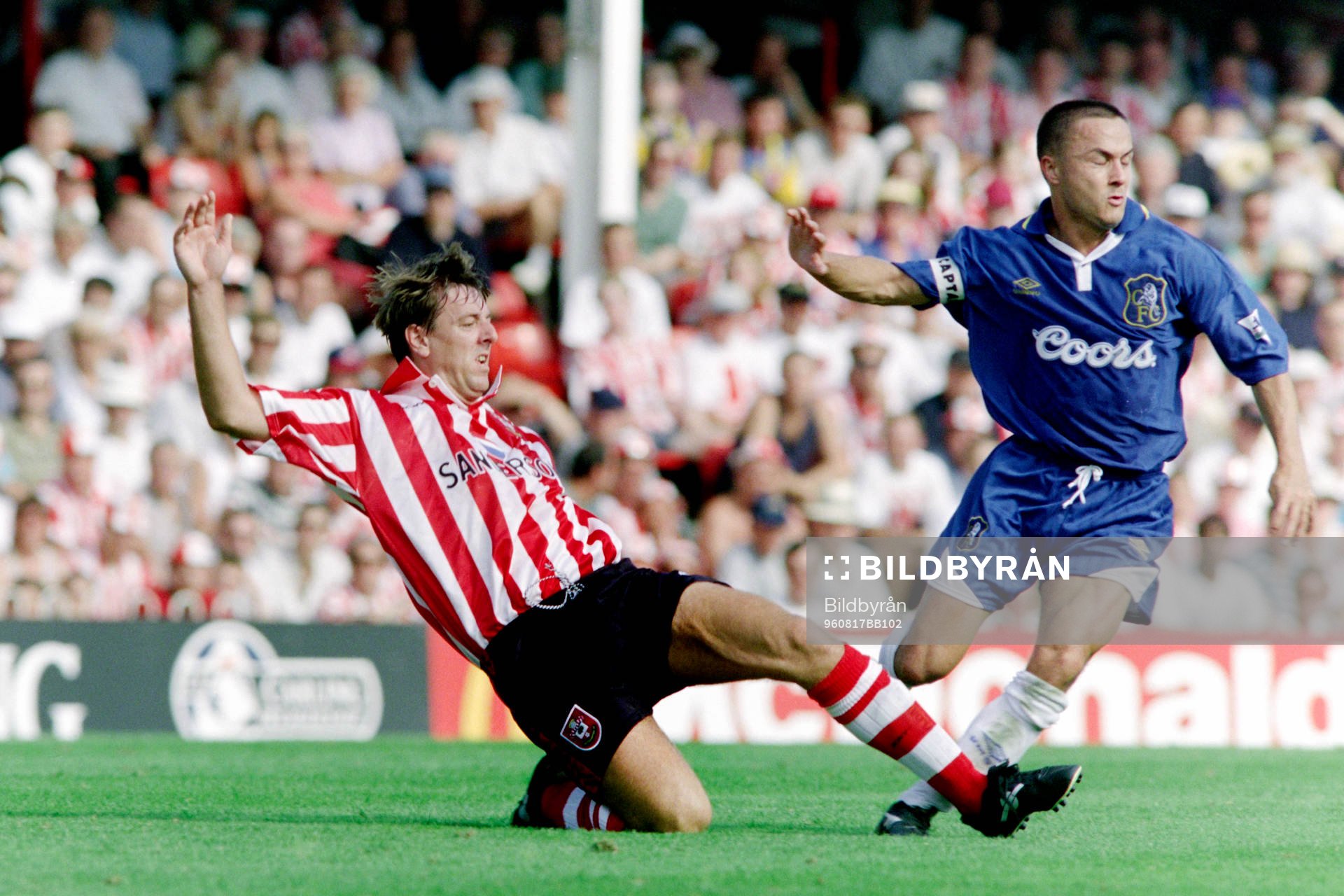 Fotboll, Premiership, Southampton - Chelsea, 0-0: Matthew Lee Tissier, Southampton och Dennis Wise, Chelsea.