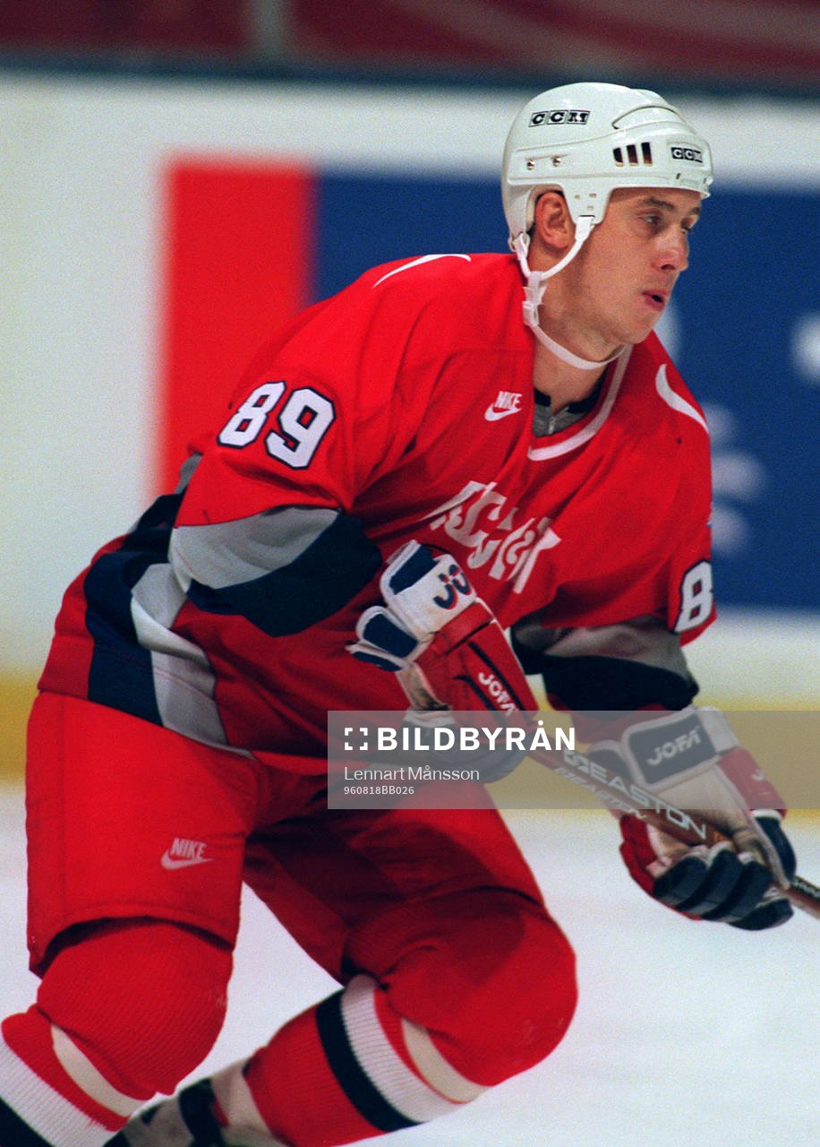 Alexander Mogilny (Alex Mogilny), Ryssland