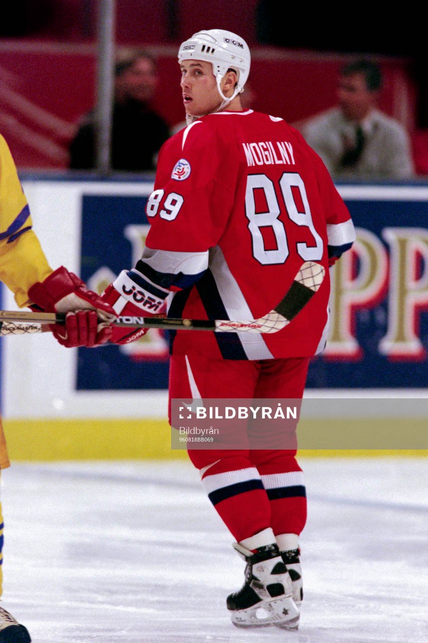 Alexander Mogilny, Ryssland