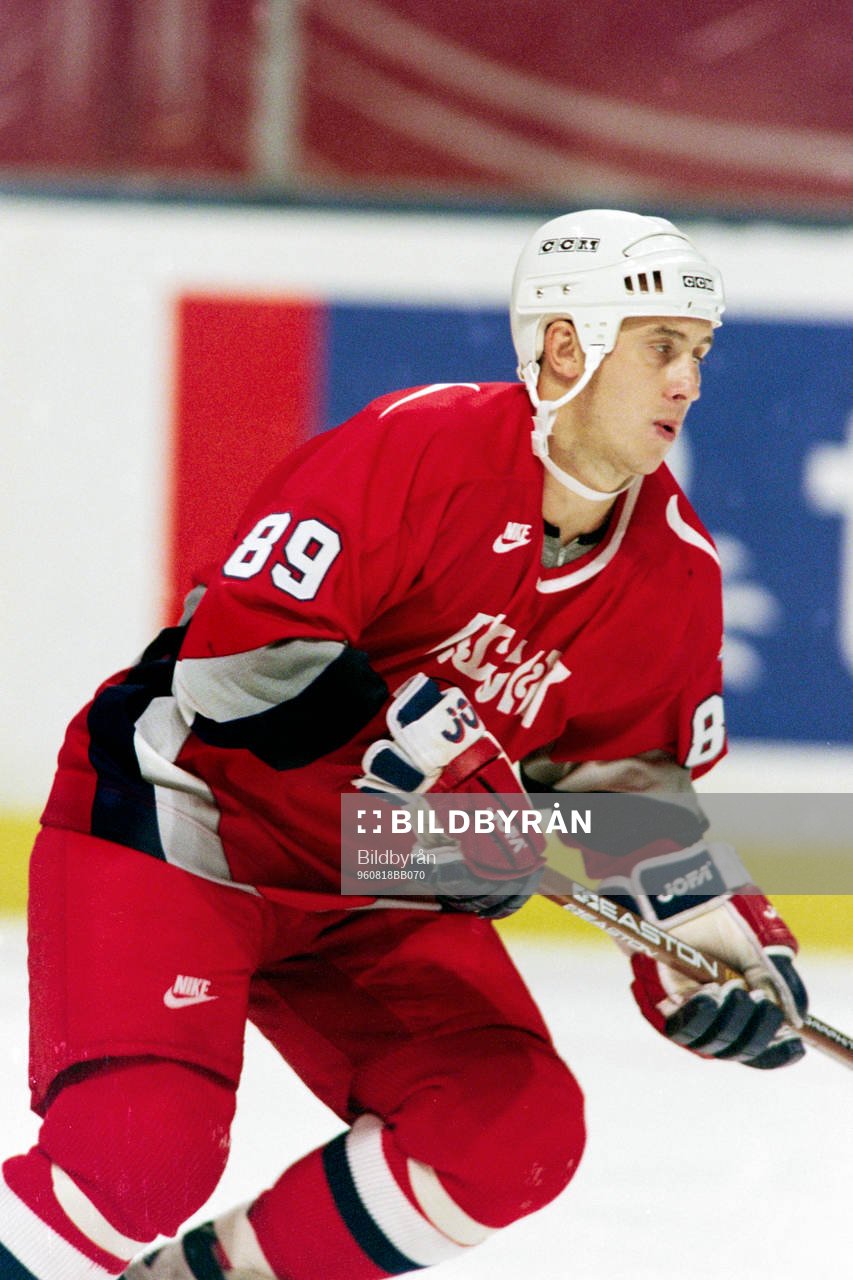 Alexander Mogilny, Ryssland