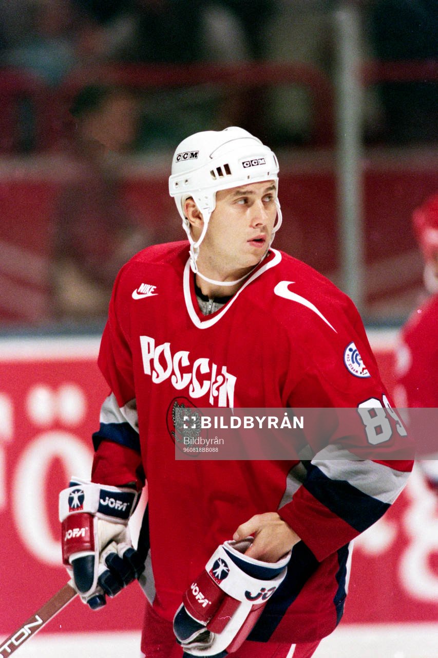 Alexander Mogilny, Ryssland