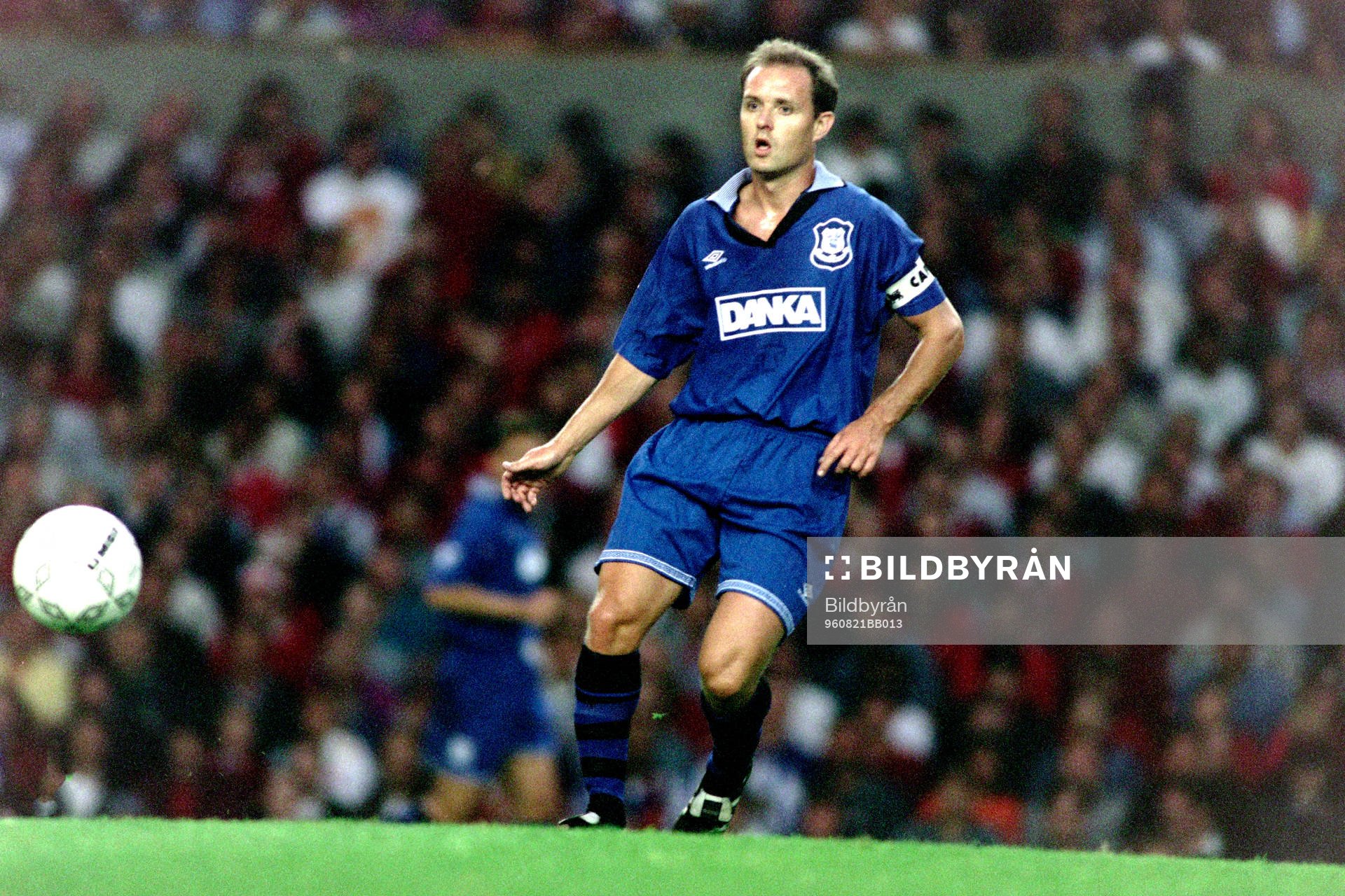 Fotboll, Premiership, Manchester United - Everton, 2-2: John Ebbrell, Everton.