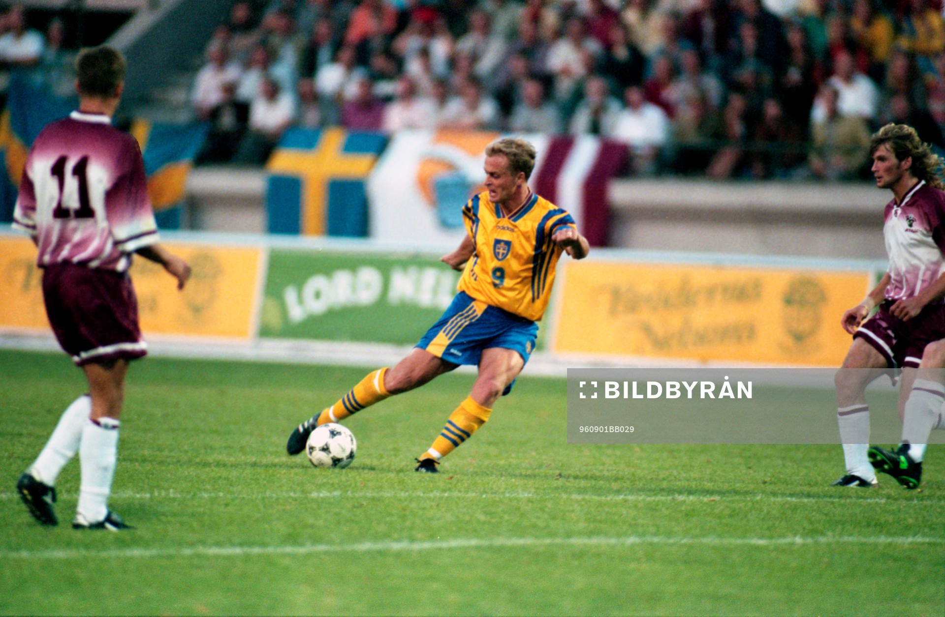 Jonas Thern, Sverige