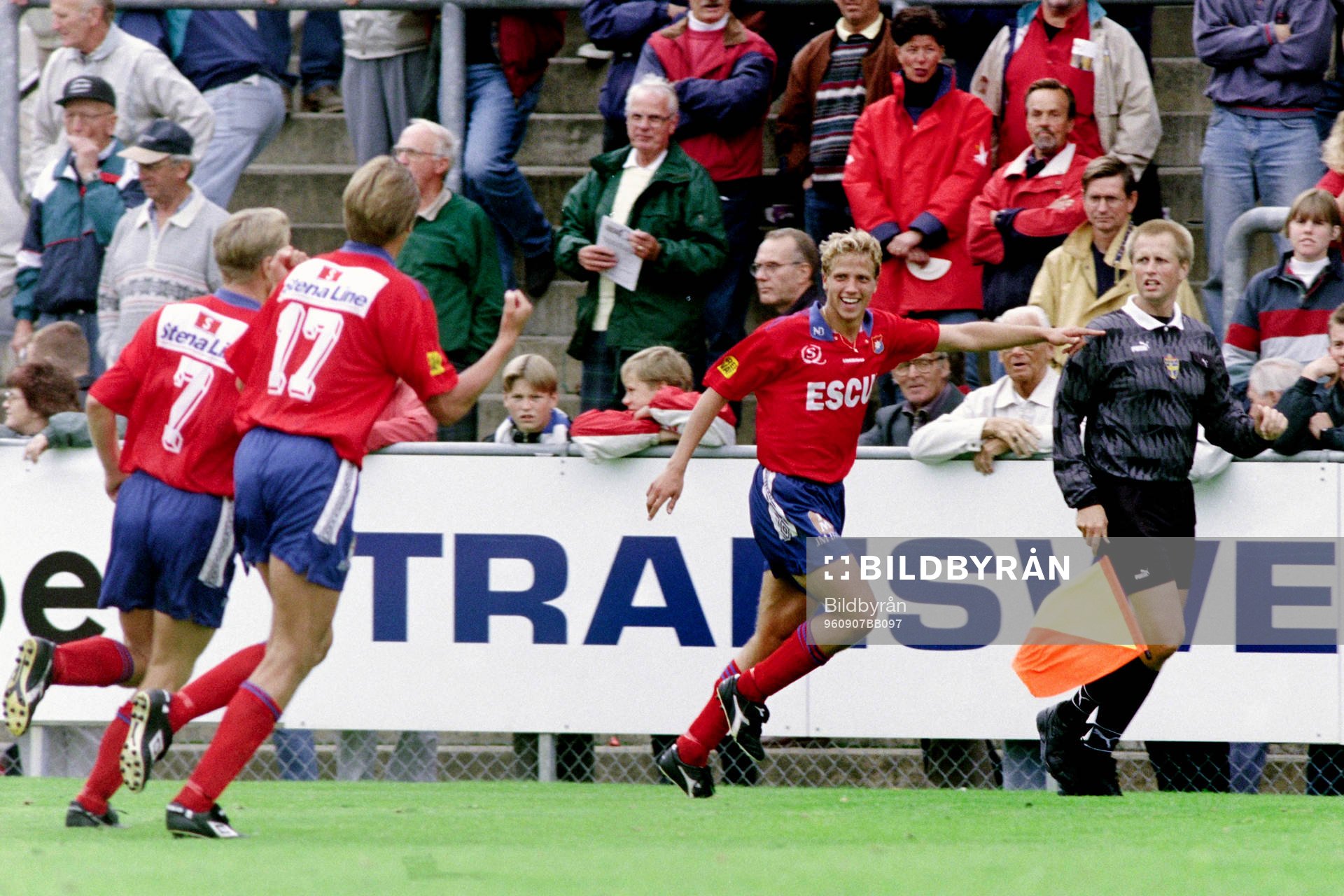 Fotboll, Allsvenskan, Halmstad - Örgryte, 1-3: Erik Johansson, Örgryte jublar efter sitt mål. 