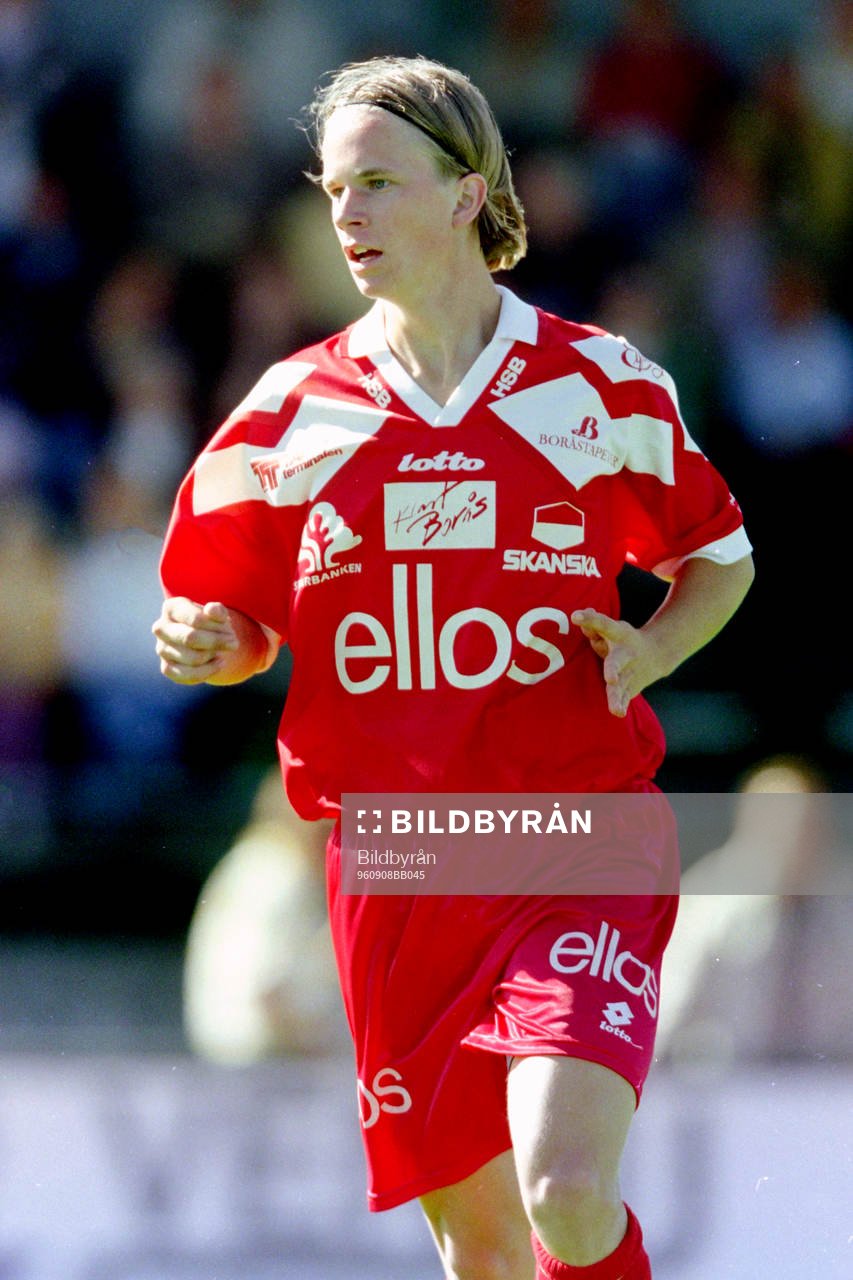 Fotboll, Div 1 Södra, IFK Hässleholm - Elfsborg, 1-0: Tobias Linderoth, Elfsborg.