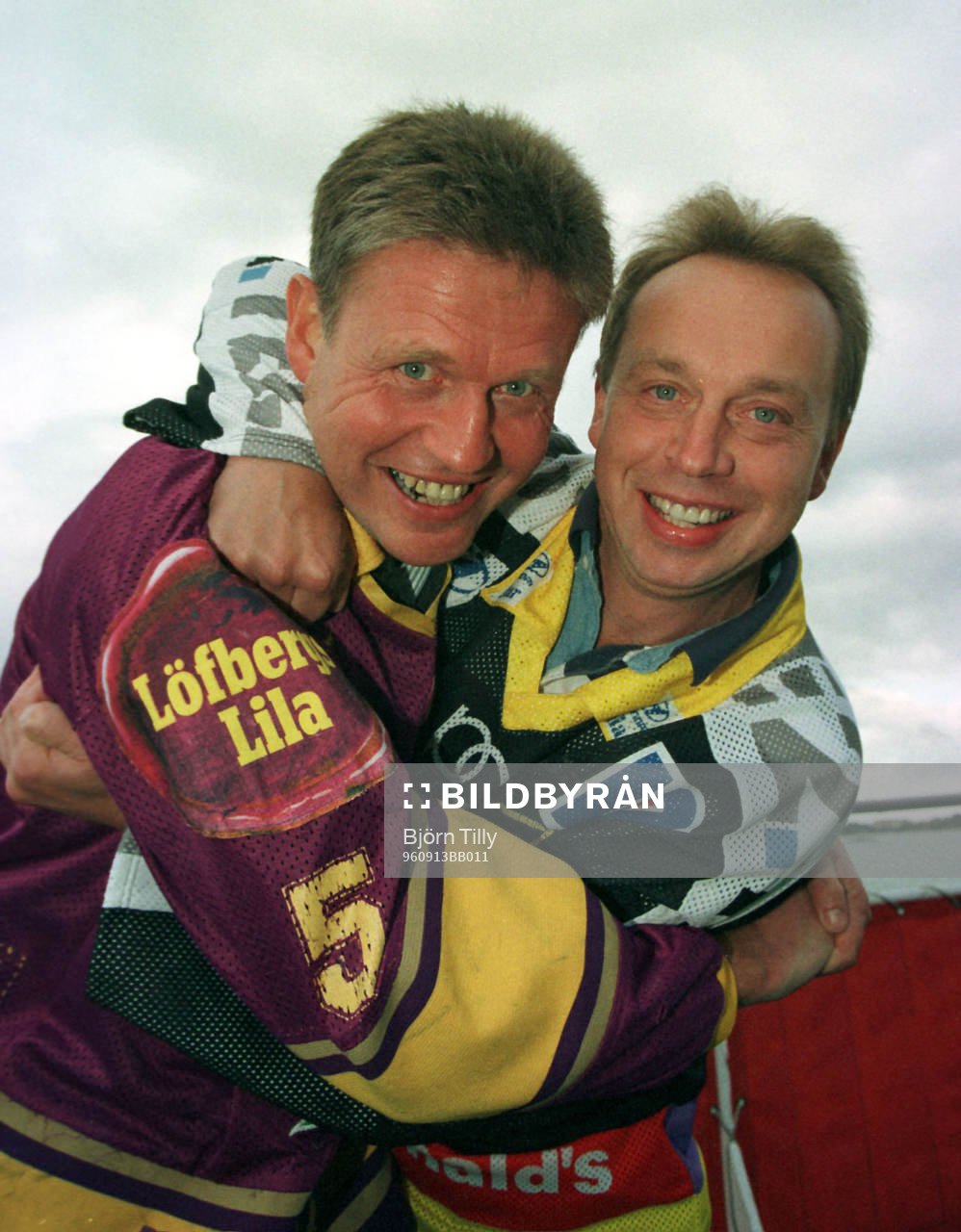 Per Bäckman, Färjestad och Pär Mårts, Västerås i envig