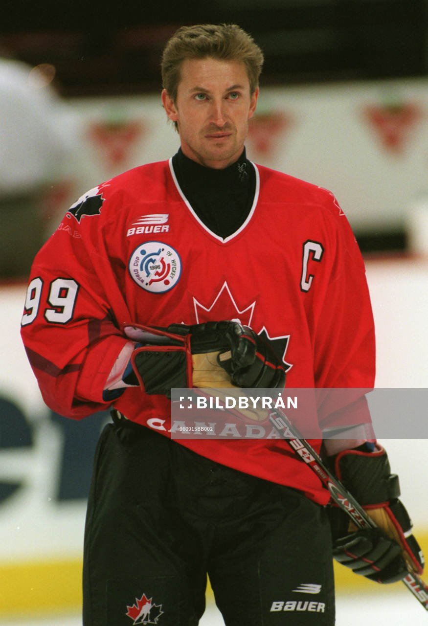 Wayne Gretzky, Kanada
