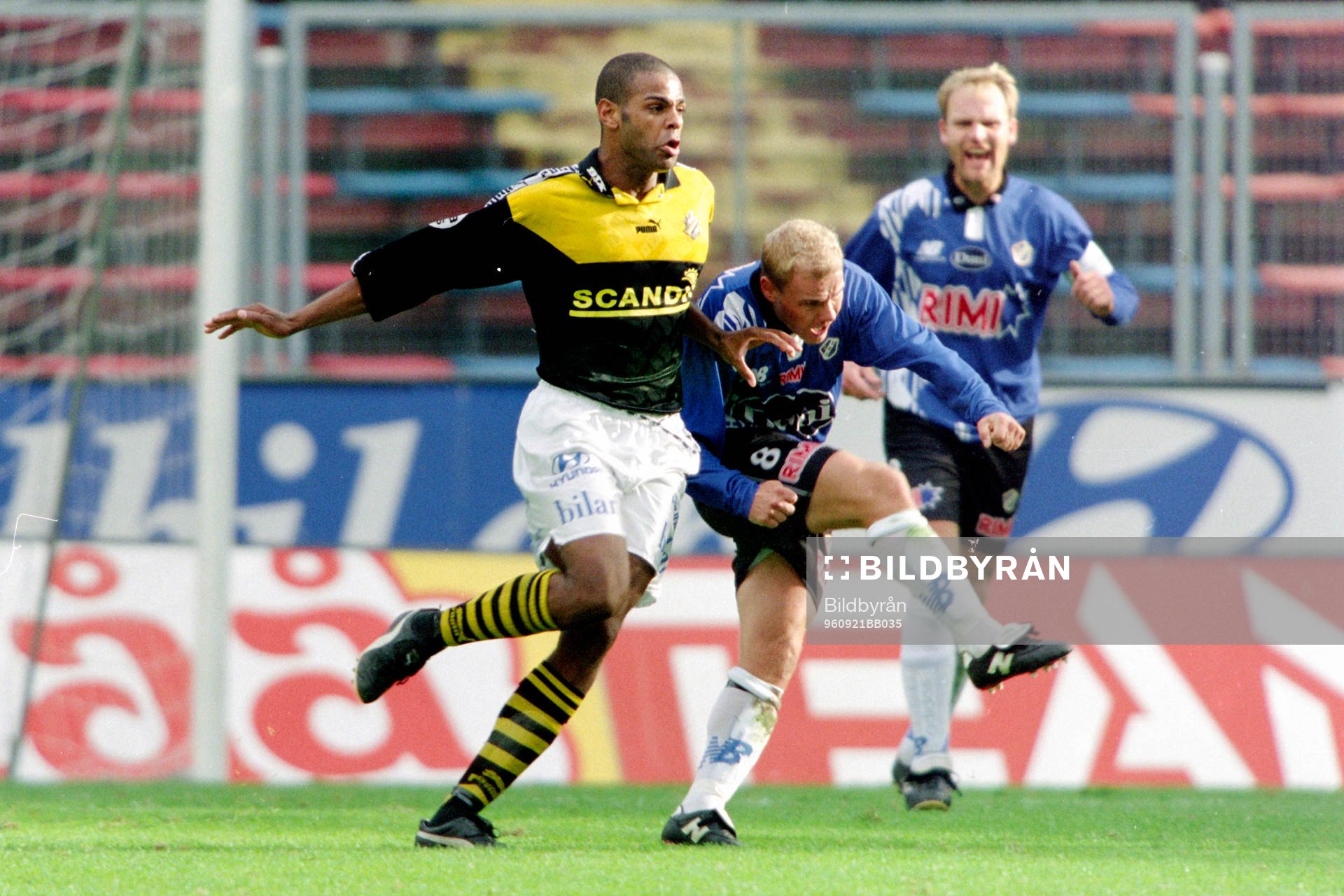 Pascal Simpson, AIK och Magnus Svensson, Halmstad