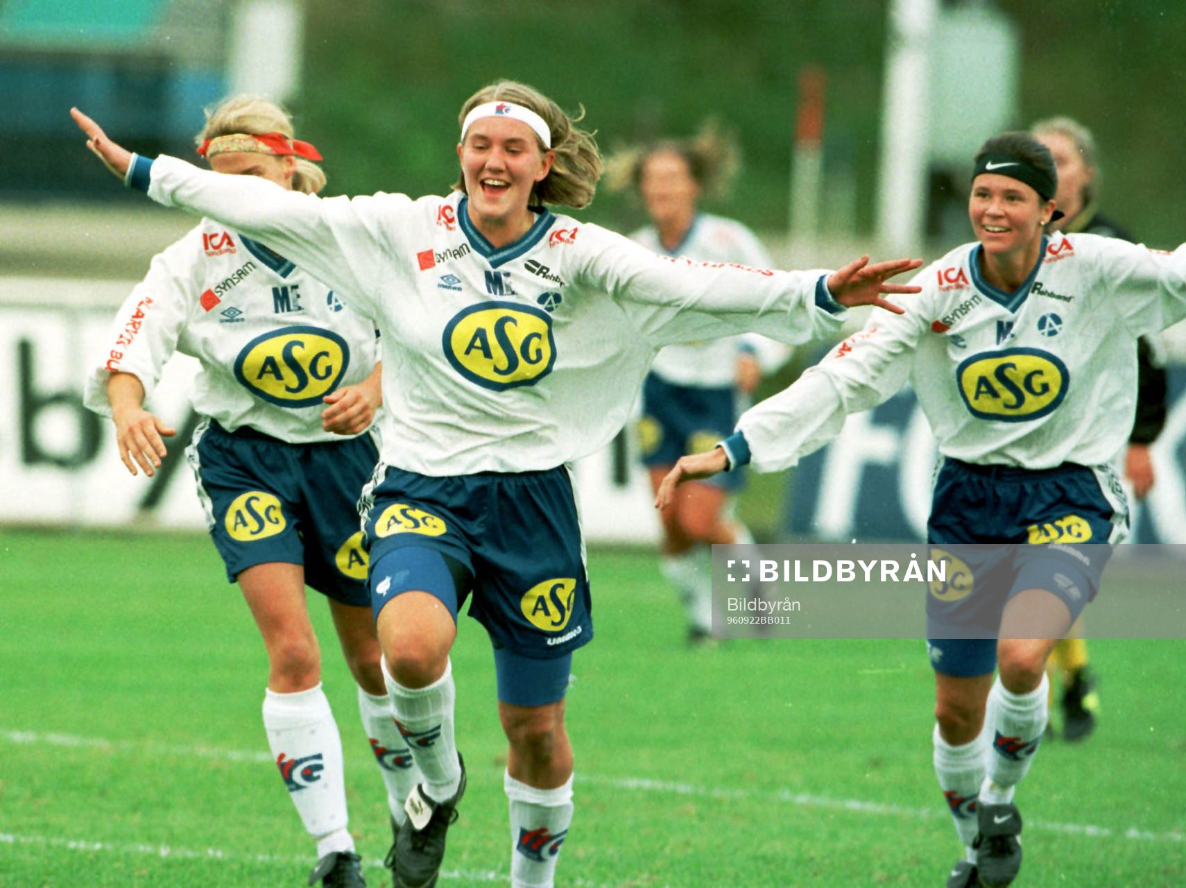 Fotboll, dam, Svenska Cupen, final Älvsjö-Bälinge  2-1:  Julia Carlsson, Älvsjö,  efter 1-0 