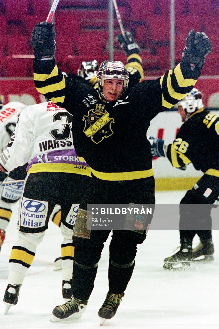 Peter Wallin, AIK jublar