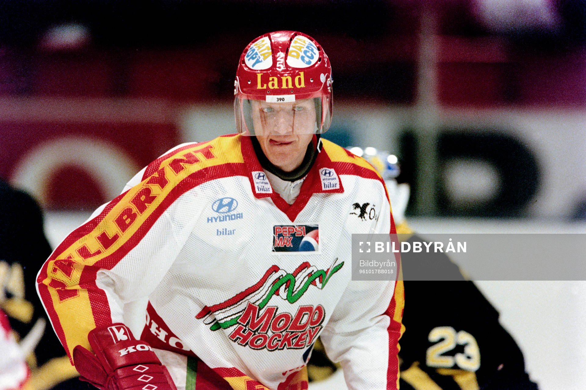 Rauli Raitanen, Modo
