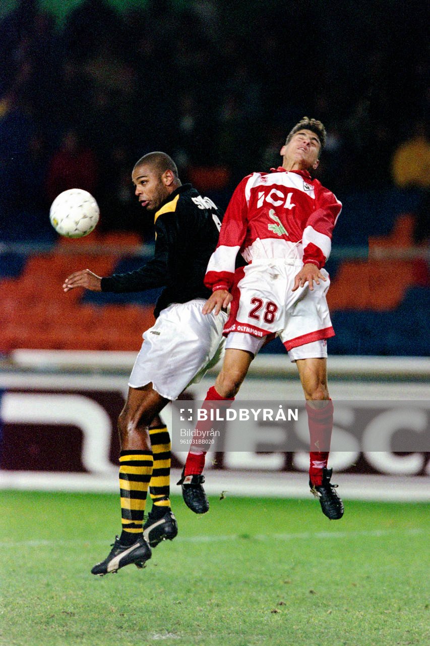 Pascal Simpson, AIK i en nickduell