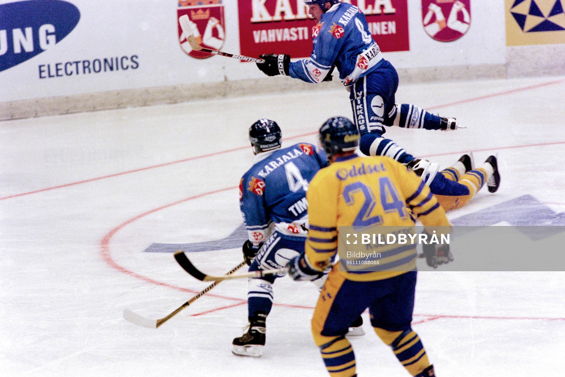 Janne Ojanen, Finland bjuds på en lufttur