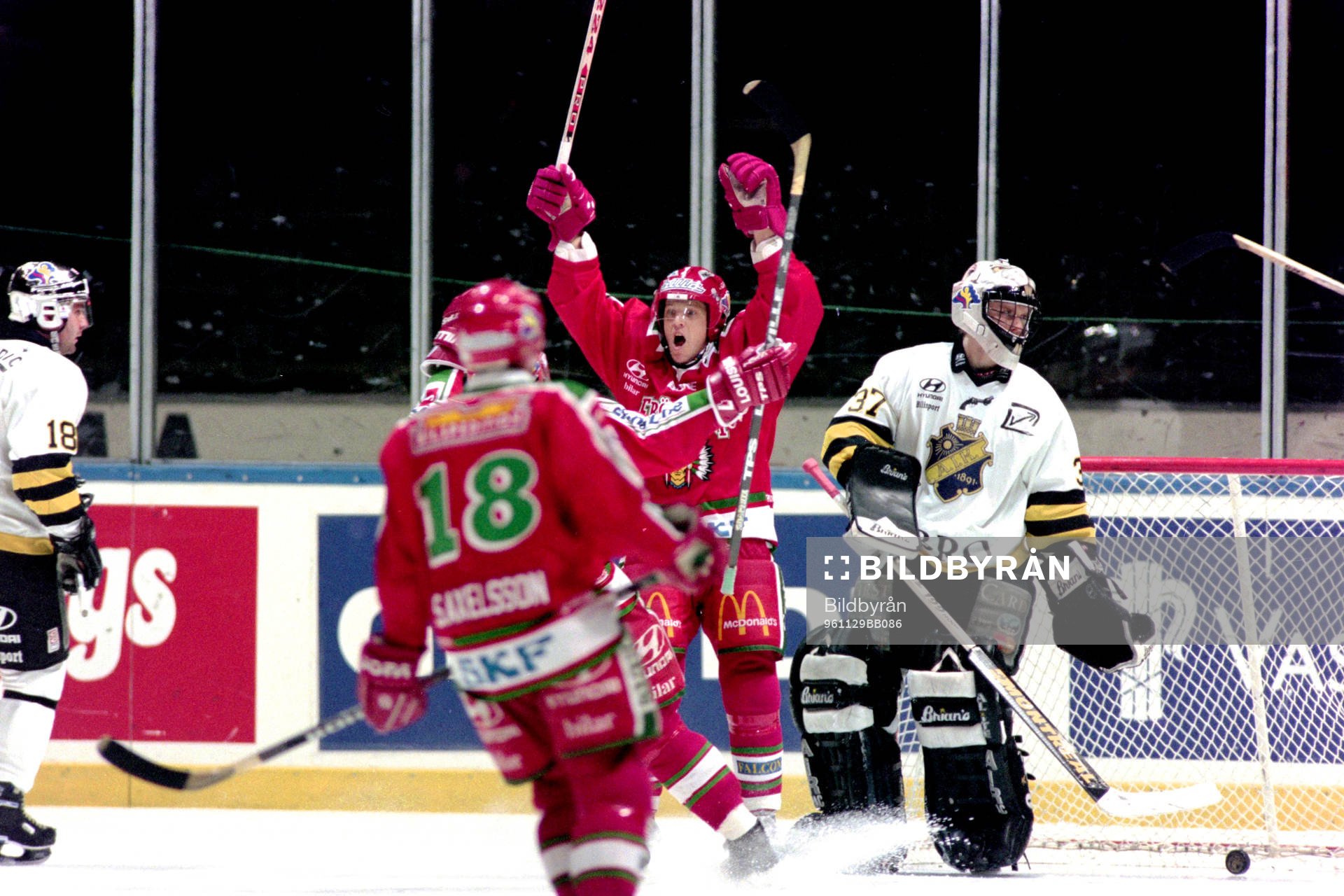 Jubel i Frölunda och depp hos Miikka Kiprusoff, målvakt i