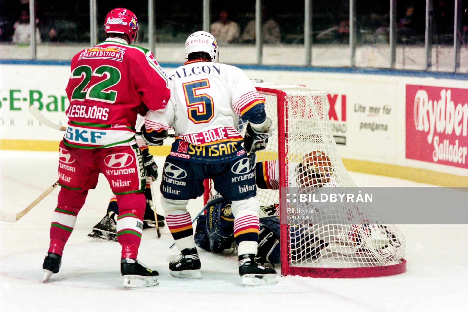 Jonas Esbjörs, Frölunda framför Christian Due-Boije och