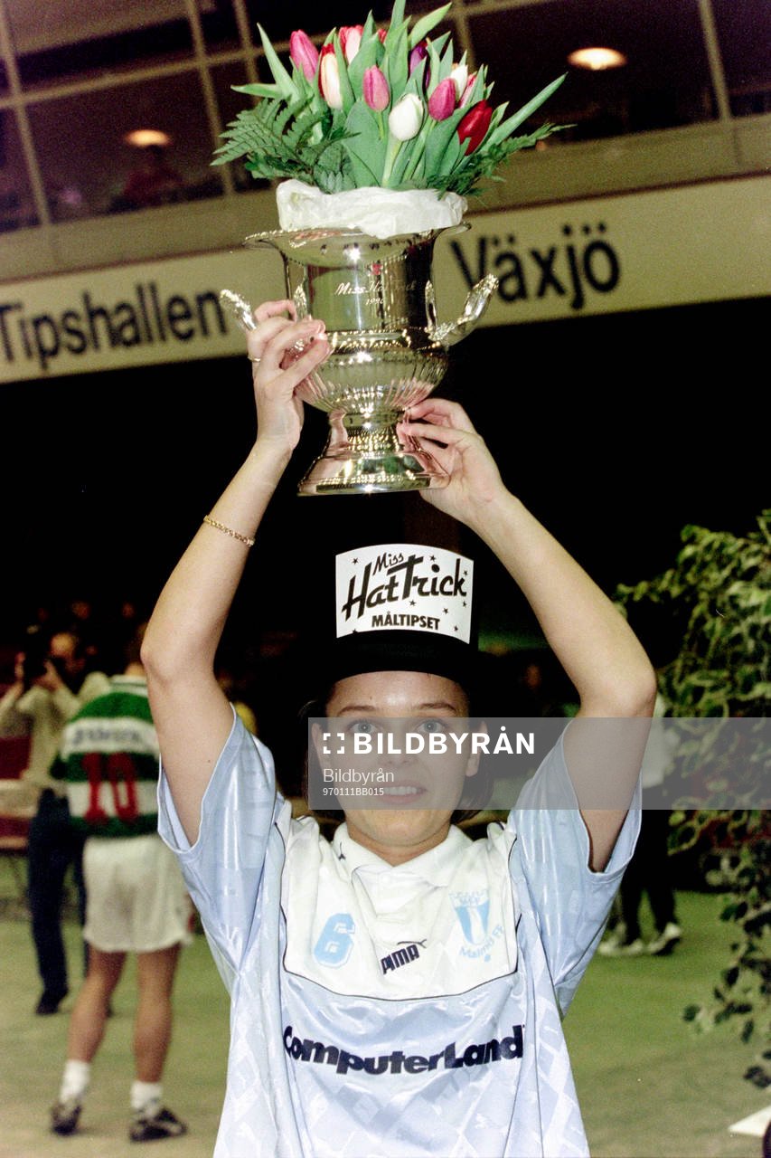 Anika Bozicevic, Malmö FF  med pokalen