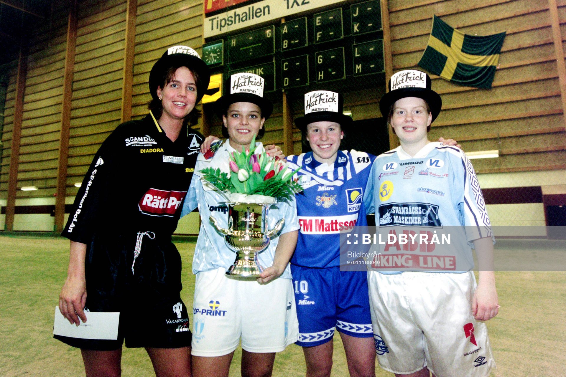 Fotboll, Tipstjänst, Mr Hattrick: Fr. v Anneli Wahlgren, Bälinge, Anika Bozicevic, Malmö FF, Hanna Ljungberg, Sunnanå och Petra Jonsson, Gideonsberg.
