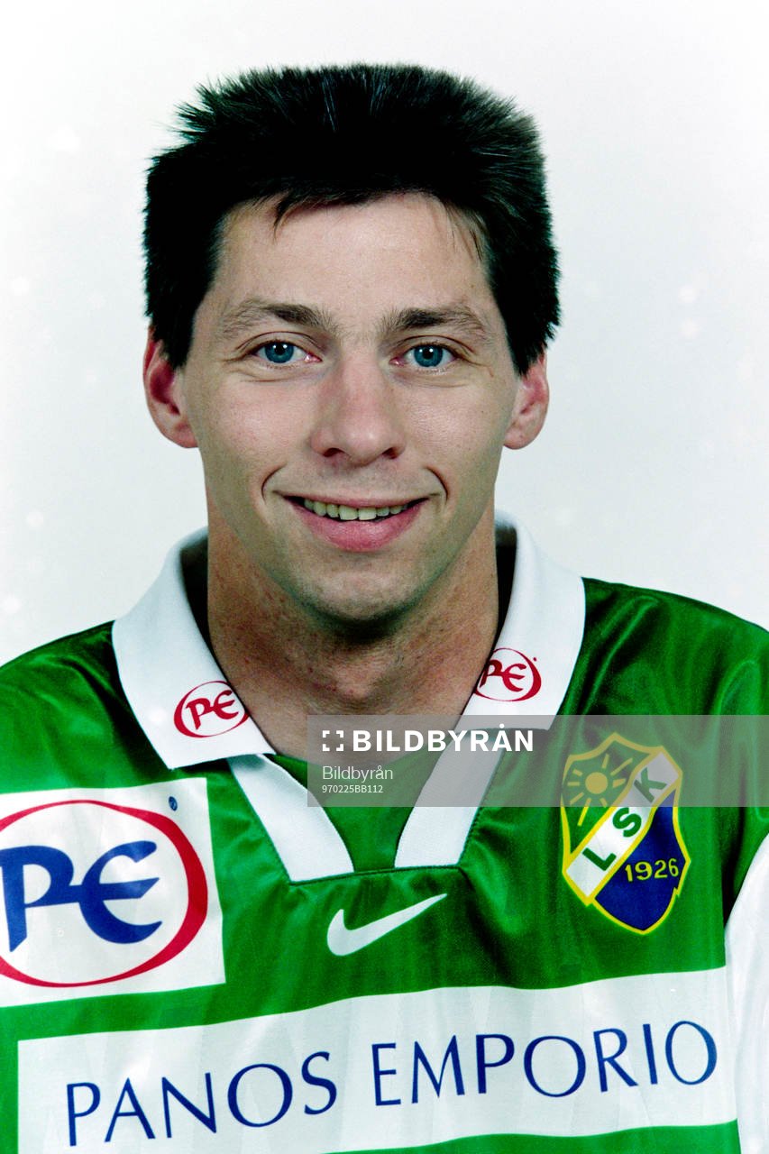 Mikael Olsson