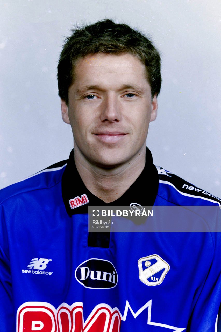 Tomas Stierna