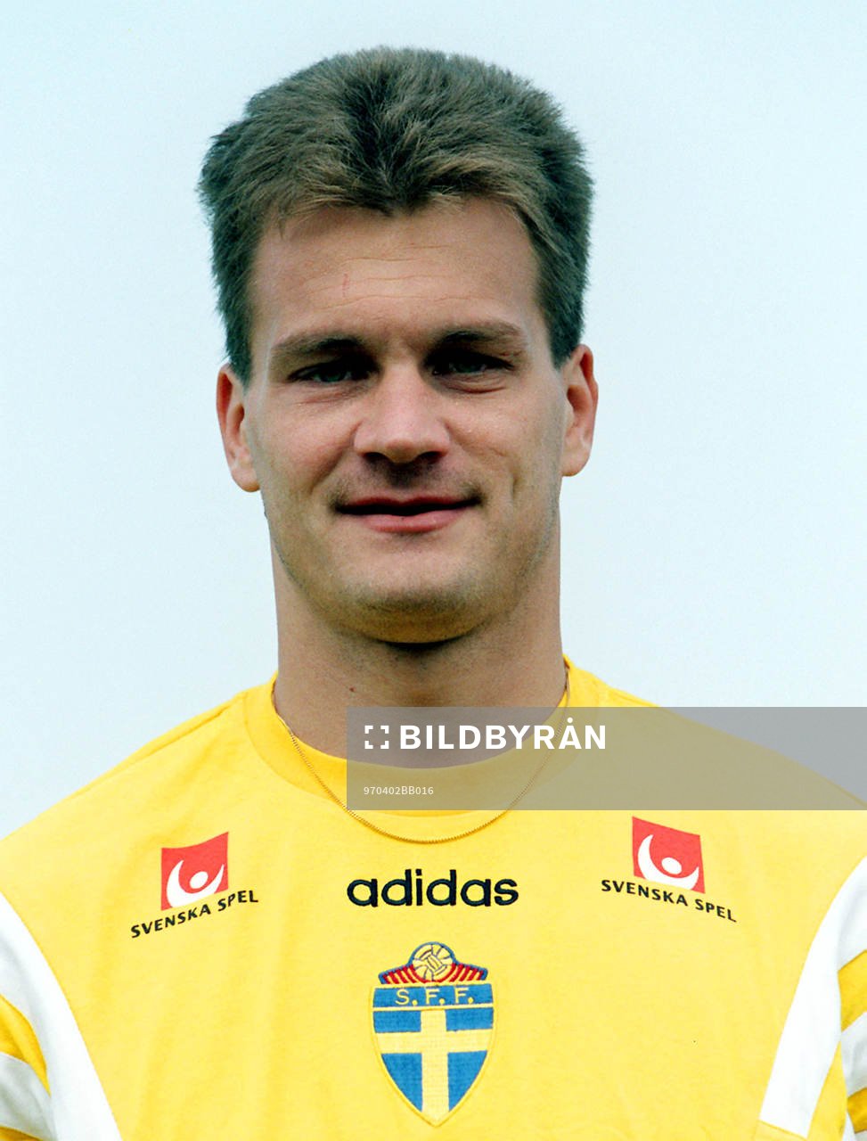 Fotboll -- Gary Sundgren, Sverige
